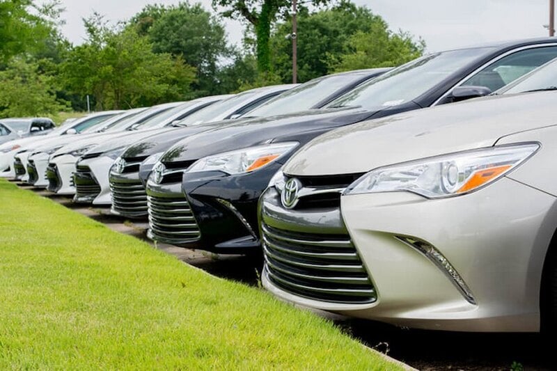 Seniors' Guide to Unsold Car Discounts: What to Know Before You Buy