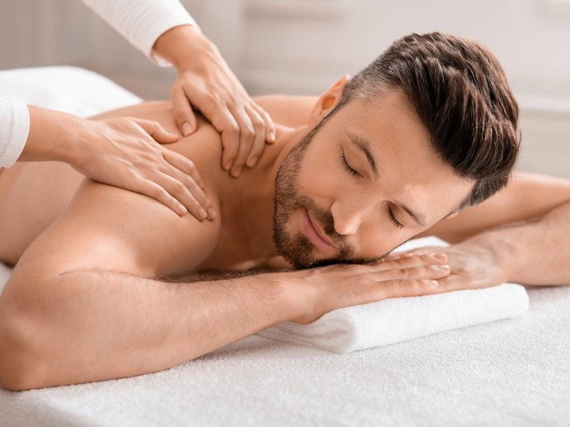 Your Easy Guide to Choosing the Right Massage Service